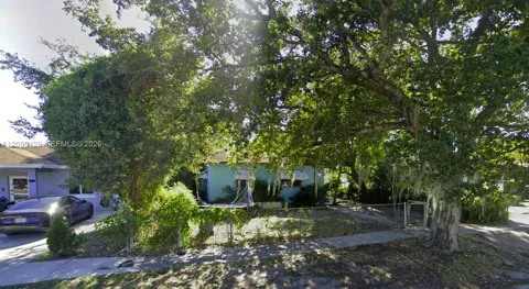 2910 NW 66th St