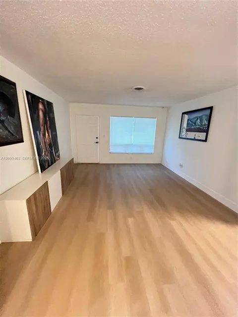 4177 NW 52nd Ave