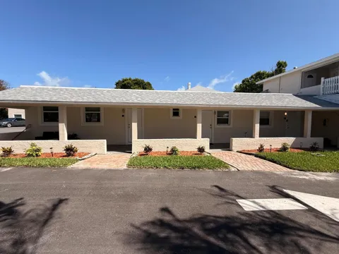 637647 2ND N STREET #637 I - 647 D
