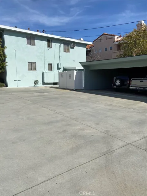 1032 Arcadia Avenue