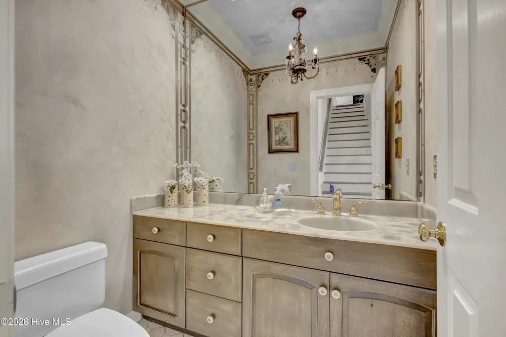 2000 Northstar Place Wilmington, NC 28405
