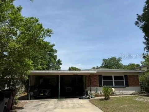 9 W KING STREET