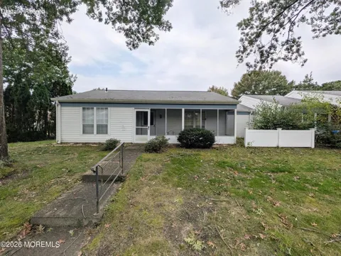 667 Farrington Court