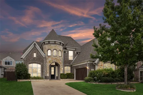 3537 Acropolis Way