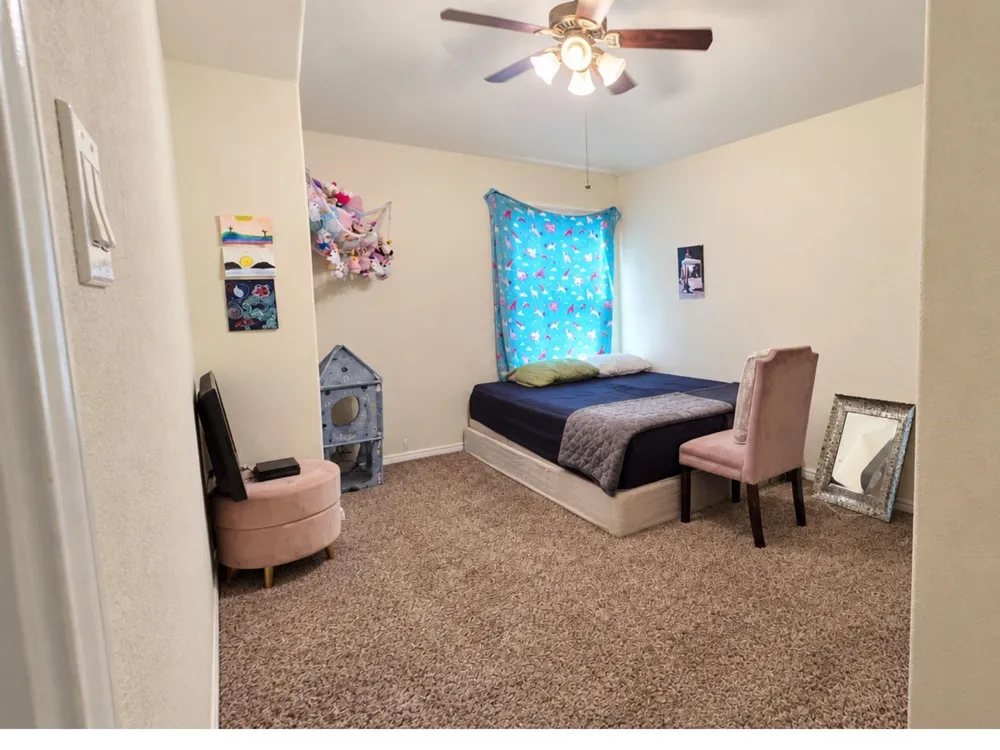 1927 Banna Drive Houston, TX 77090
