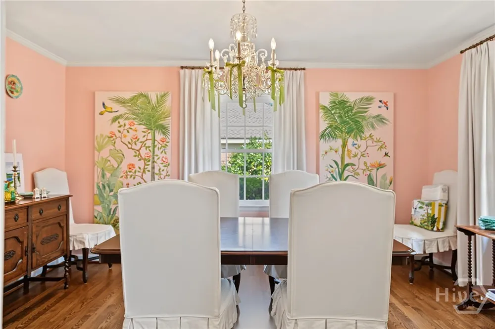 5713 Sweetbriar Circle Savannah, GA 31406