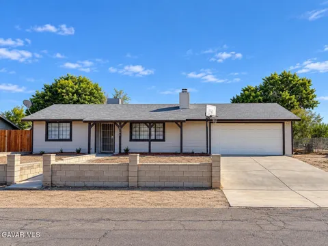 16792 Stagecoach Avenue