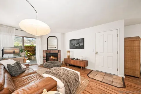 1650 S El Camino Real #102