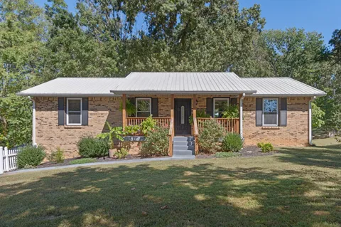 2684 Old Clarksville Pike