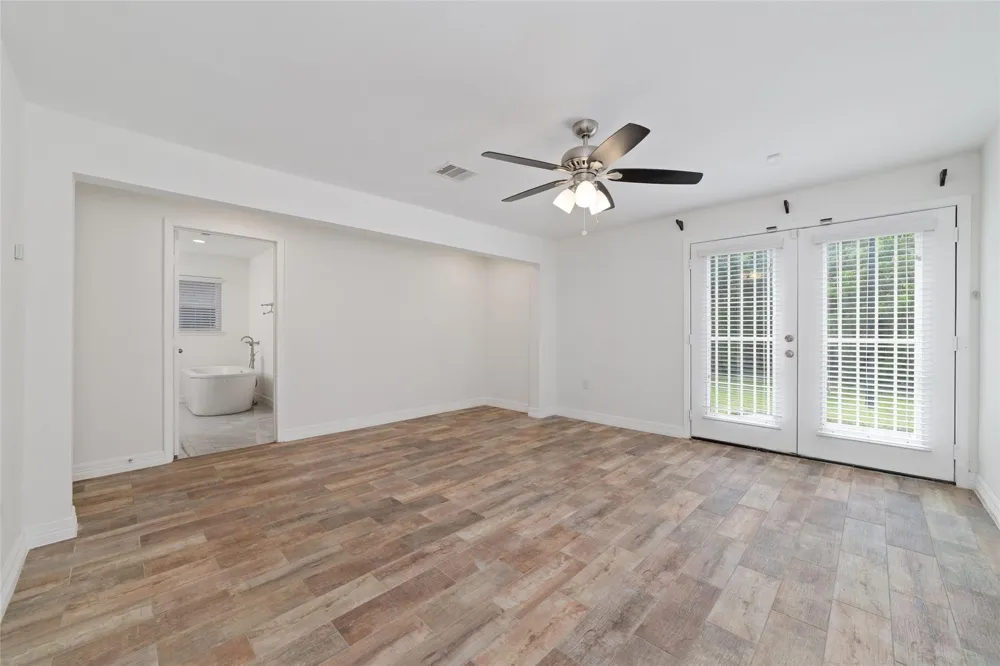 1819 Millwood Drive Houston, TX 77008