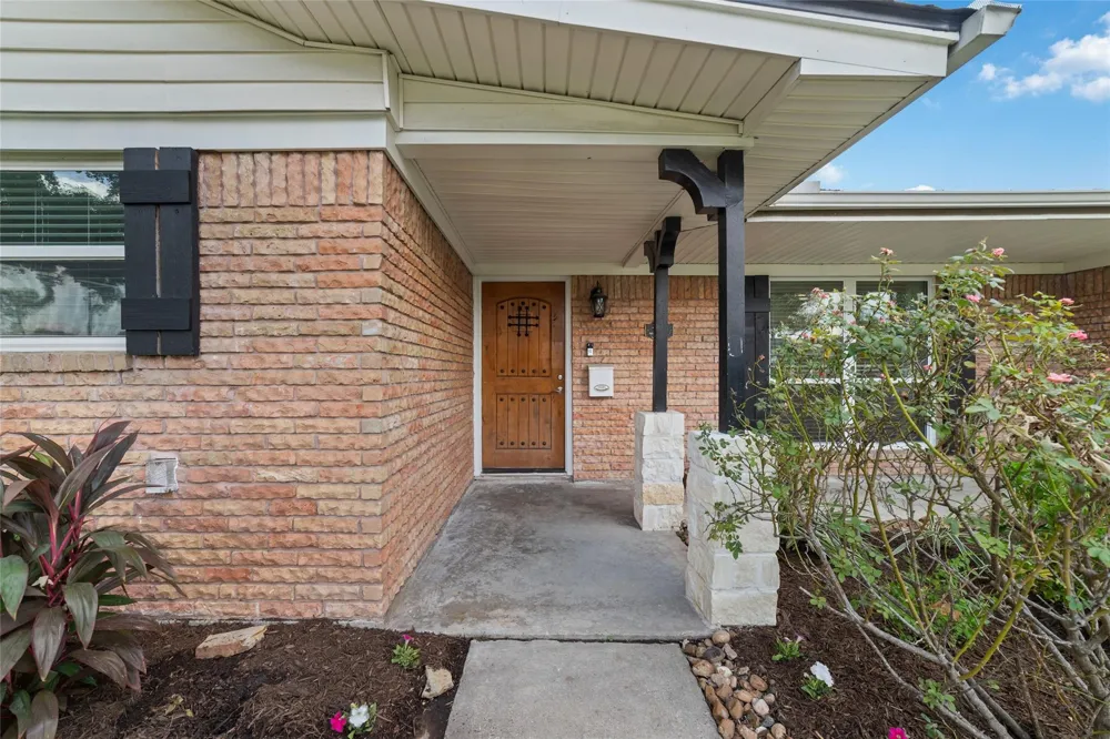 1819 Millwood Drive Houston, TX 77008