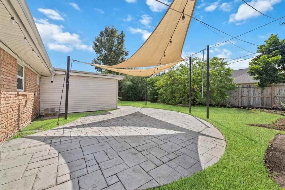 1819 Millwood Drive Houston, TX 77008