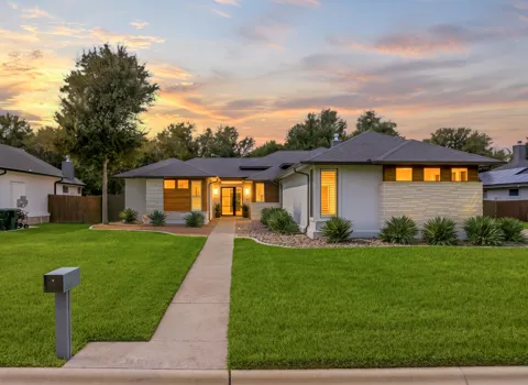 3507 Lions Ridge Drive