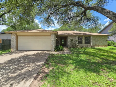 12010 Ladrido Lane