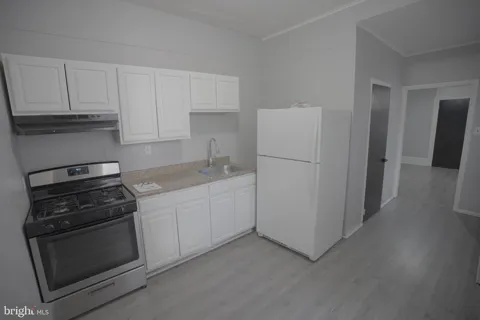 342 E NEW STREET