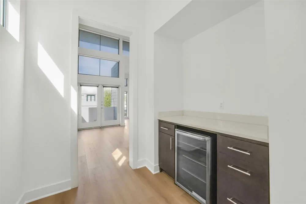 2505 Hazard Street Houston, TX 77019