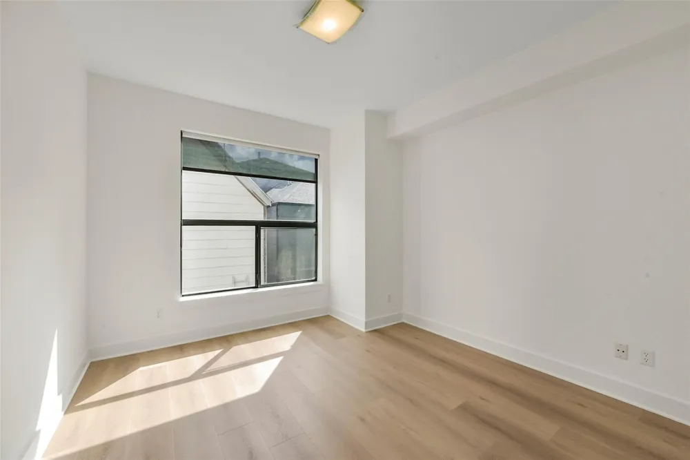 2505 Hazard Street Houston, TX 77019