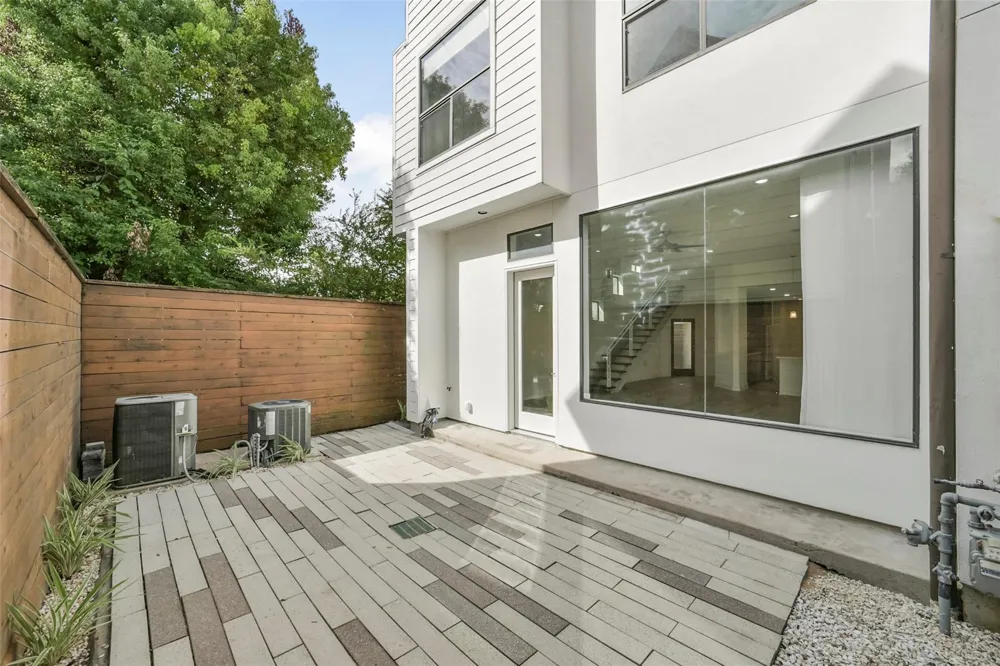 2505 Hazard Street Houston, TX 77019
