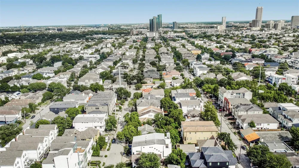 2505 Hazard Street Houston, TX 77019