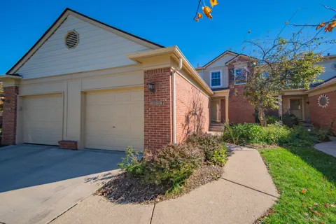 3073 Ailsa Craig Drive