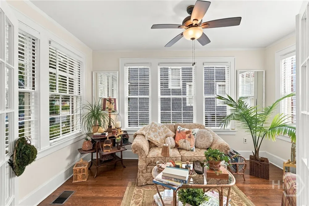633 E 46th Street Savannah, GA 31405