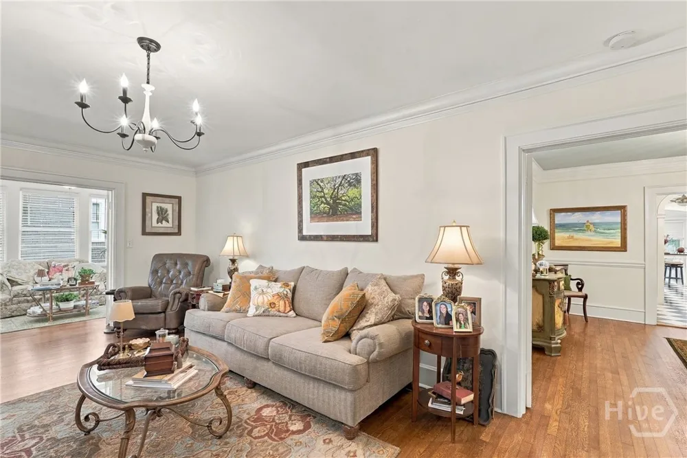633 E 46th Street Savannah, GA 31405