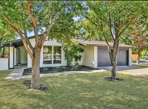 1415 Mearns Meadow Boulevard