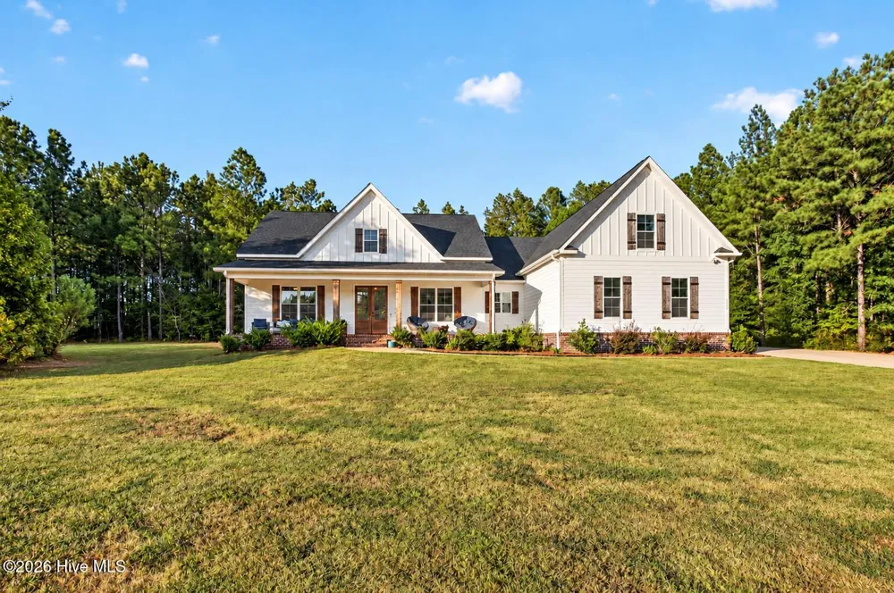 1410 Dunwoody Place Appling, GA 30802