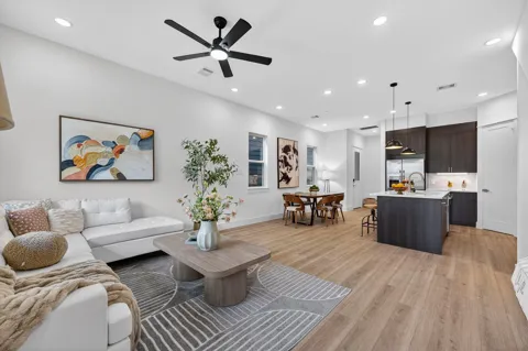 305 Marcella Street #D