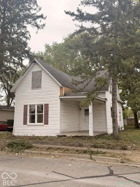 1424 W 15th Street