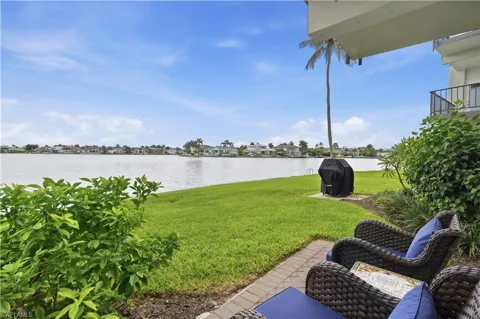 3400 Gulf Shore Boulevard #O1