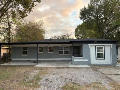 9550 Castlefield Drive