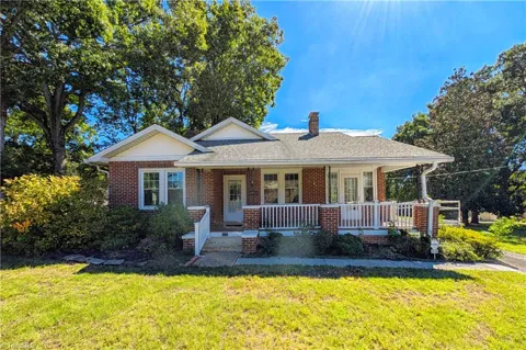 3606 Country Club Road