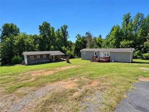 118 Hamlet Place