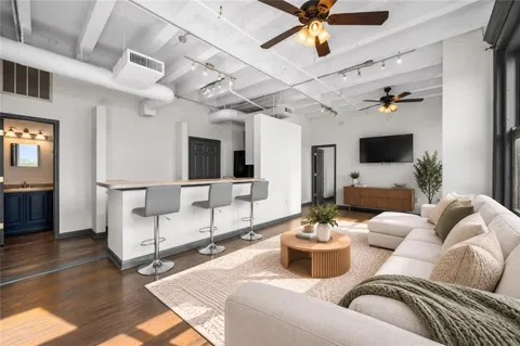 32 Peachtree Street NW #508
