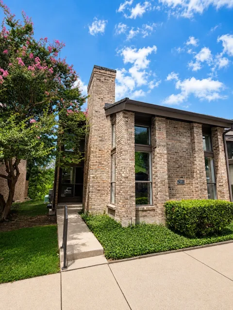 2204 W Park Boulevard #2901