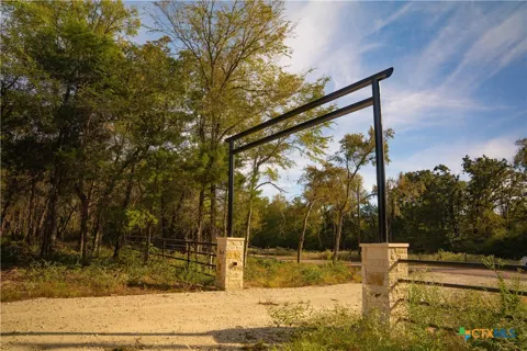 12424 Red Hill Road