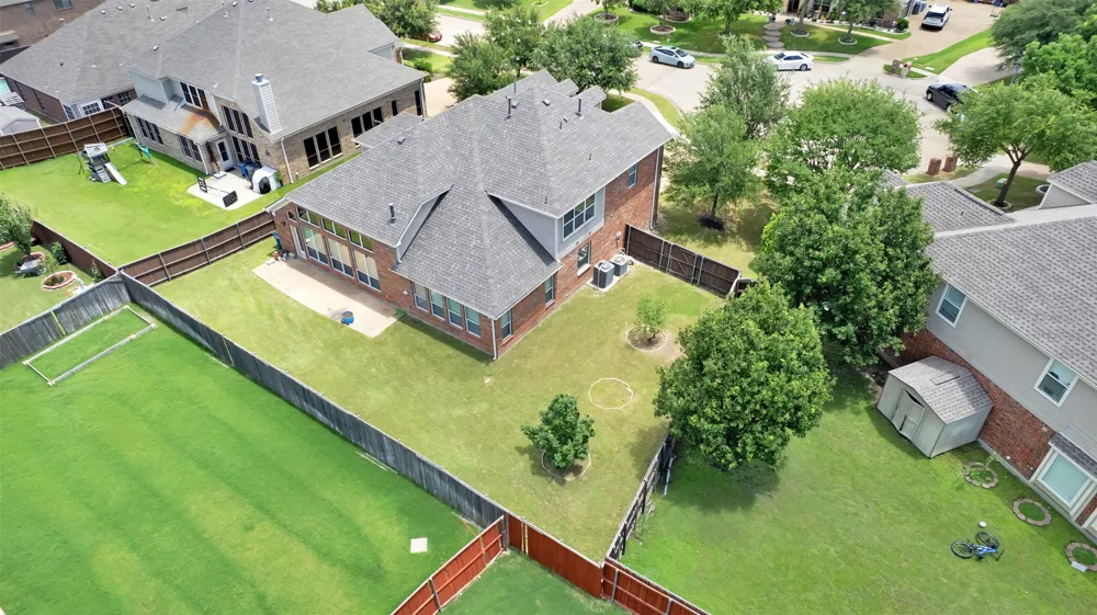 6811 Shady  View Court Sachse, TX 75048