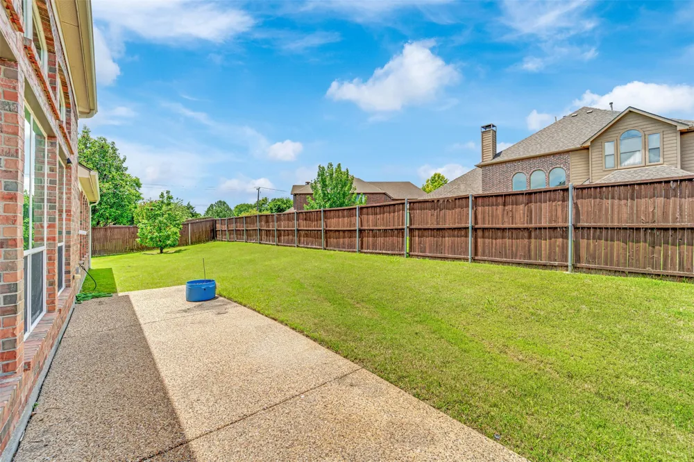6811 Shady  View Court Sachse, TX 75048
