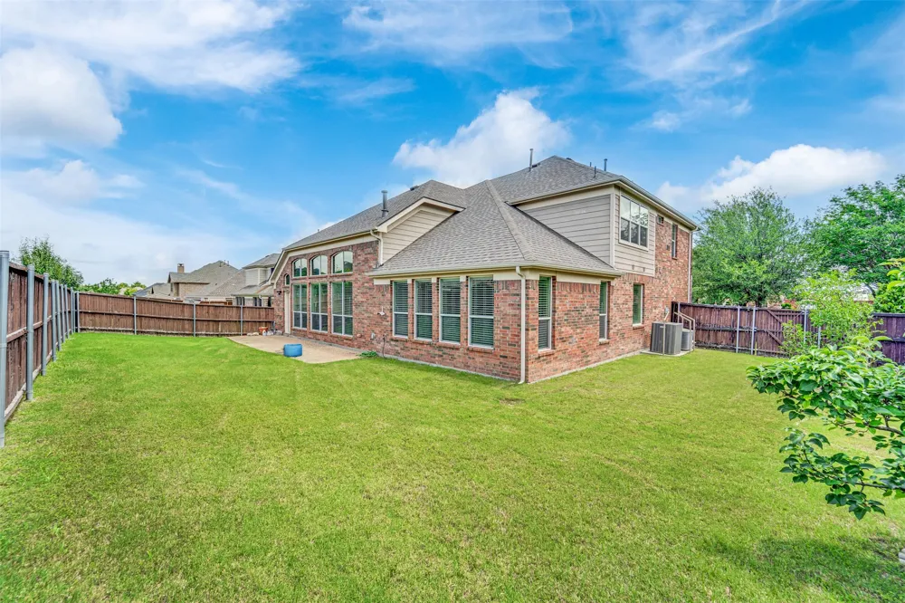 6811 Shady  View Court Sachse, TX 75048