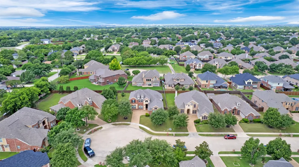 6811 Shady  View Court Sachse, TX 75048