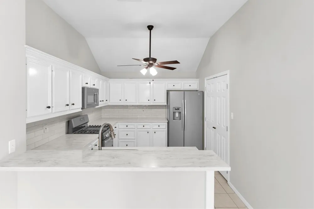 135 Snug Harbor Drive Conroe, TX 77356