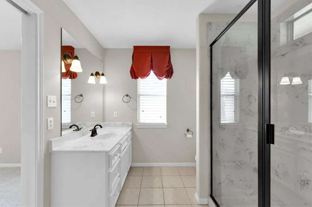135 Snug Harbor Drive Conroe, TX 77356