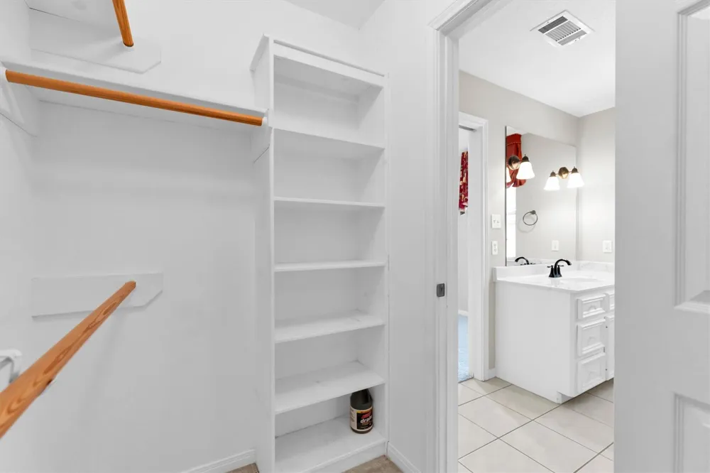 135 Snug Harbor Drive Conroe, TX 77356