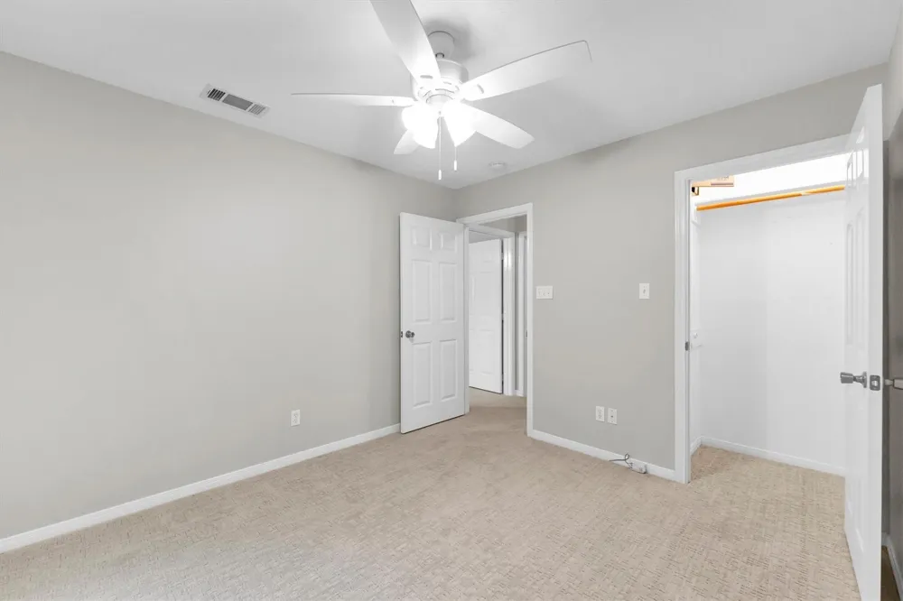 135 Snug Harbor Drive Conroe, TX 77356