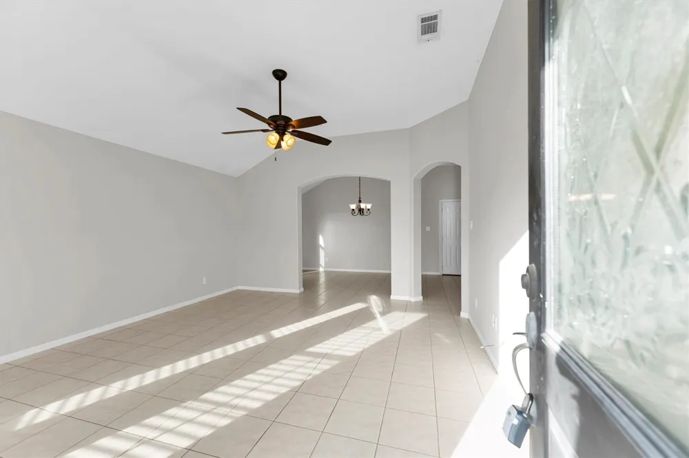 135 Snug Harbor Drive Conroe, TX 77356