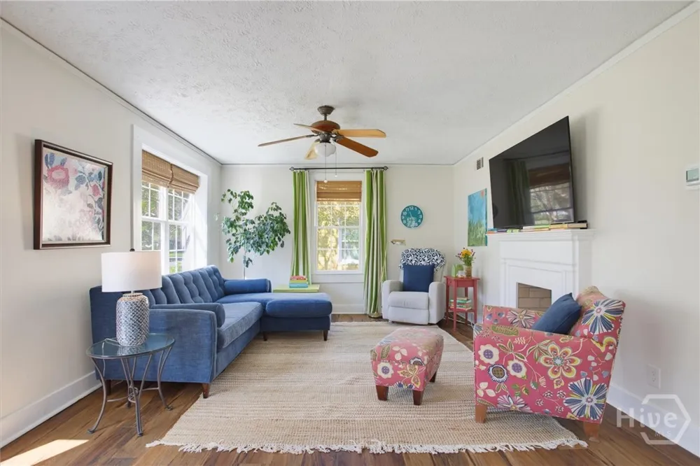 406 E 61st Street Savannah, GA 31405