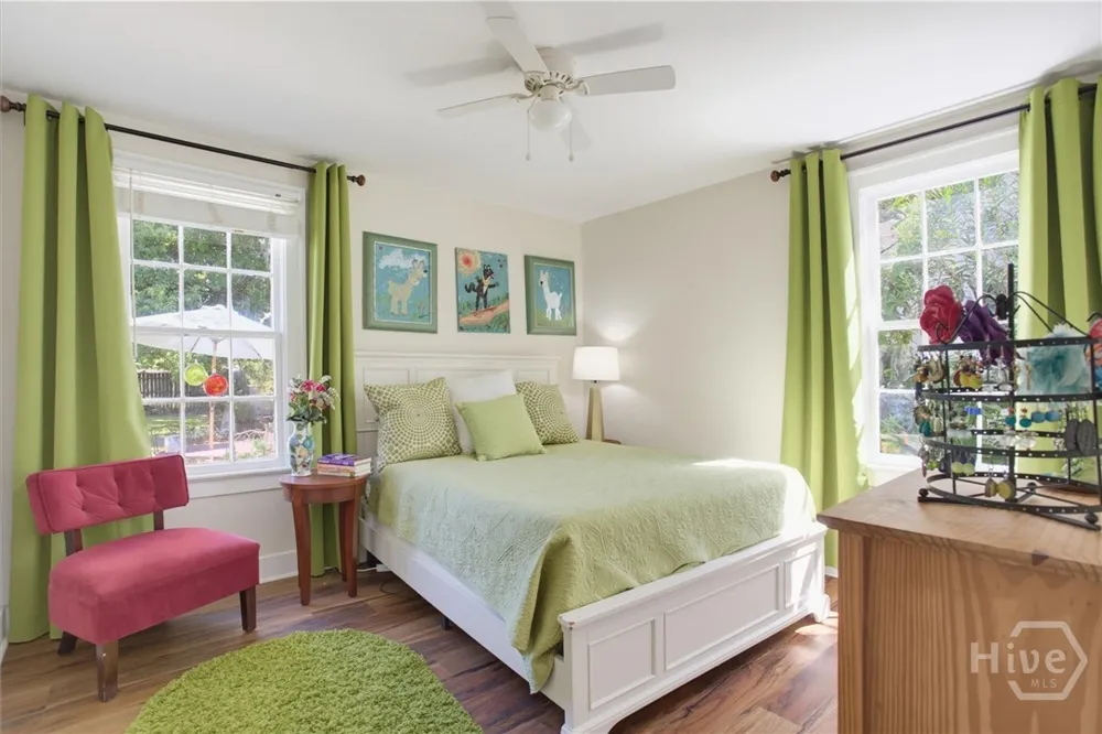 406 E 61st Street Savannah, GA 31405