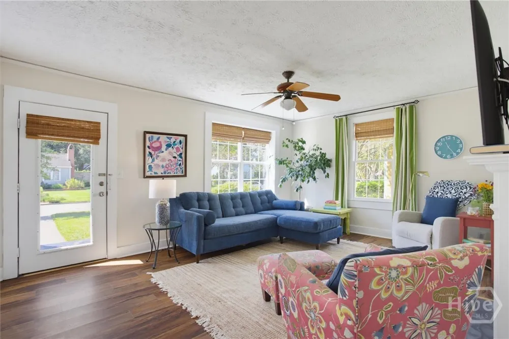 406 E 61st Street Savannah, GA 31405