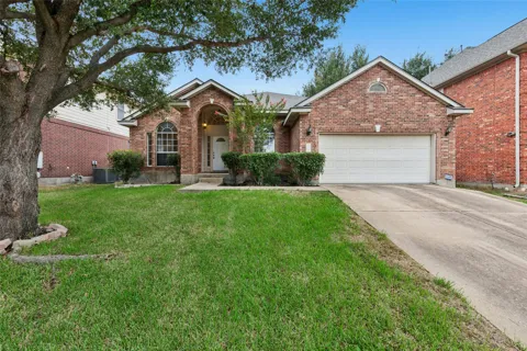 1421 Hargis Creek